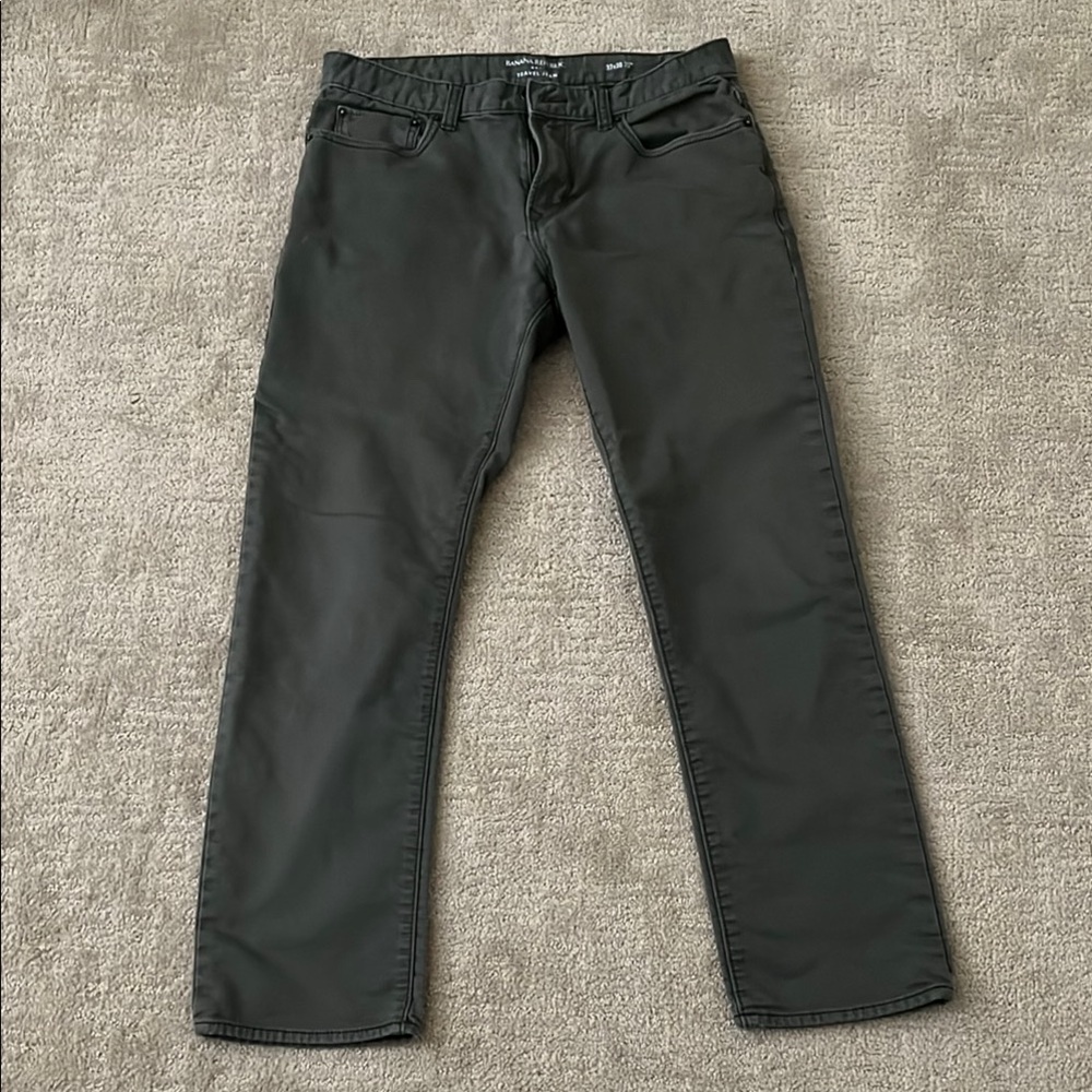 Banana Republic Travel Jeans Slim Fit